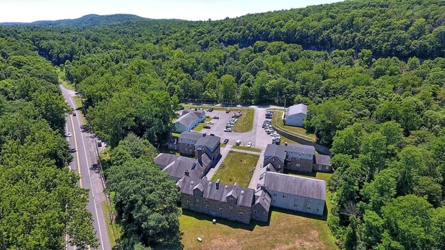30 Black Creek