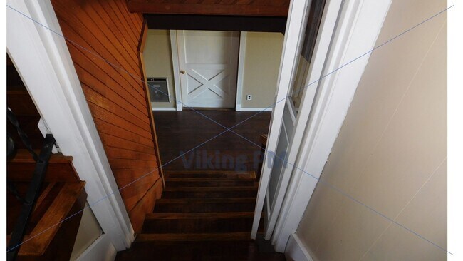 Photo - 501 NE Loper Ave