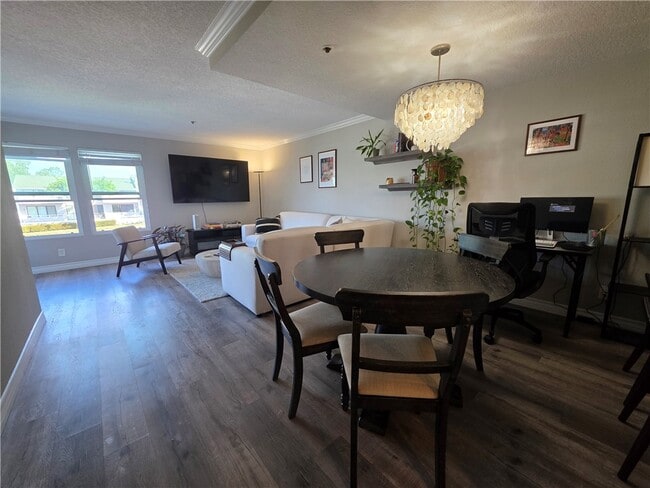 Photo - 220 Nice Unit 215