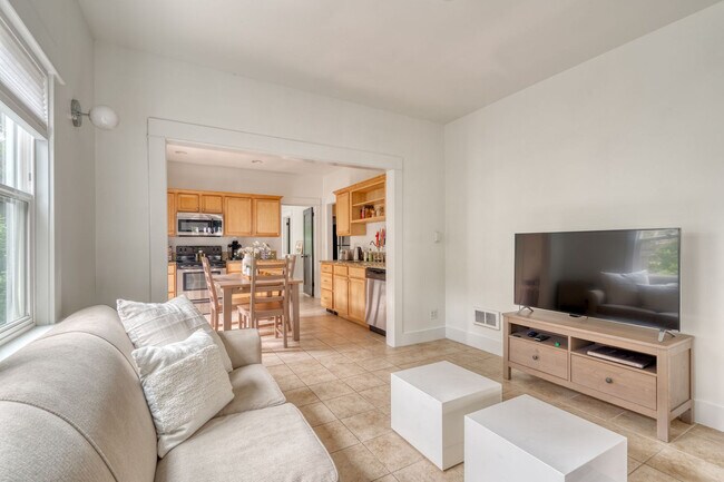 915 SE 29th Ave Unit SI ID1611818P