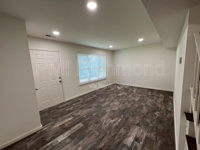 Photo - 1901 Beaver Rd