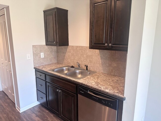 Photo - 3 Bed | 2.5 Bath | 1 Car Garage Townhome in Grain Valley