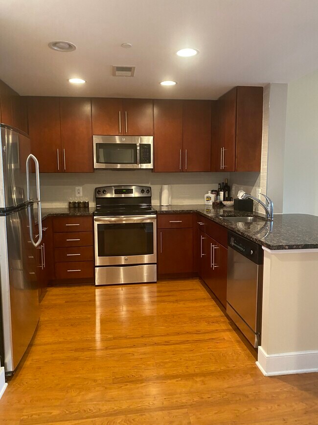 Photo - 415 L St NW Unit Meridian at Mount Vernon