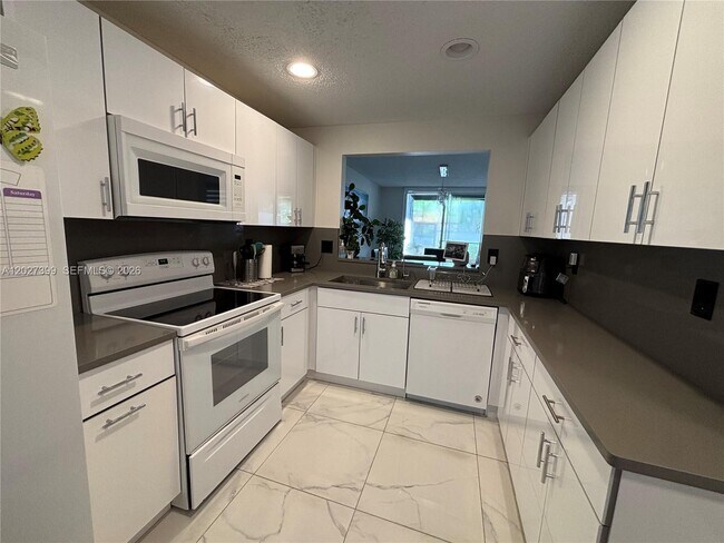Photo - 10247 NW 51st Terrace