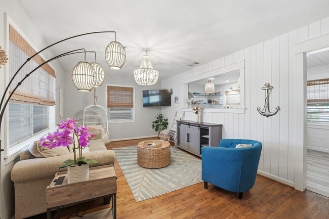 Photo - 3101 Kleinmann Ave