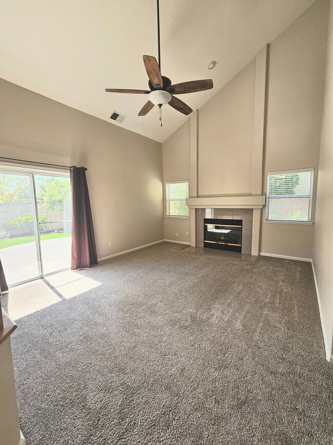 Photo - 149 Sundance Dr