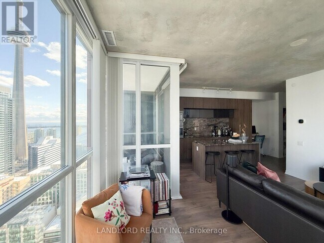 Photo - 88 Blue Jays Way Unit 3502