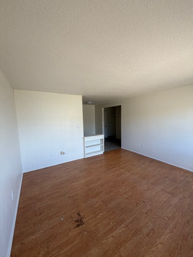 Photo - 9725-9130 130 Ave NW Unit 32