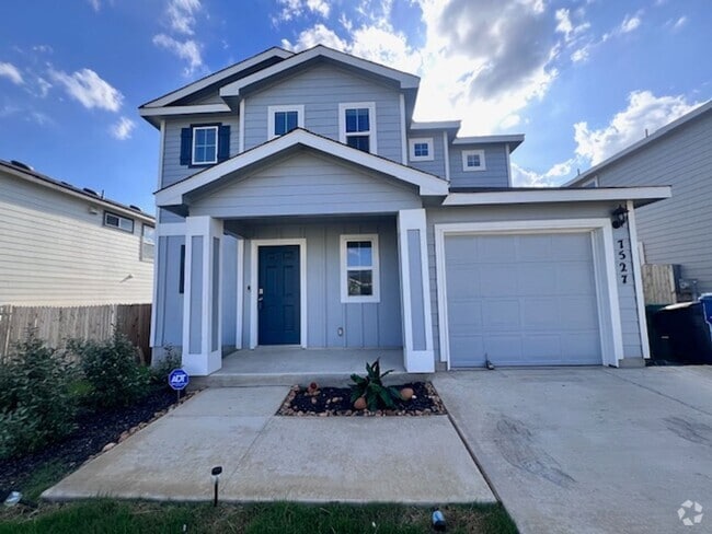 Building Photo - Solana Ridge Subdivision Rental