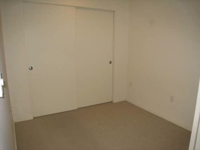 Building Photo - 1151618 Unit 611
