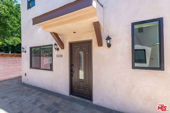 Photo - 5220 Goodland Ave