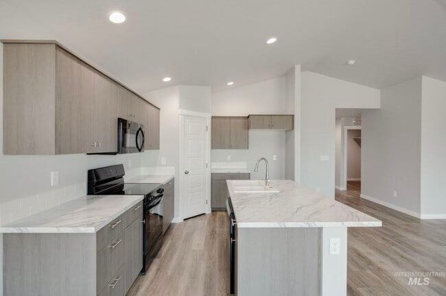 Photo - 5250 E Sublette St