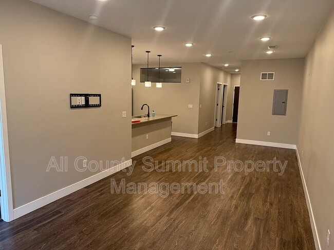 Photo - 2729 W 28th Ave