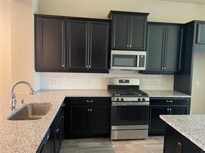 Photo - 8026 Whisper Grove Dr