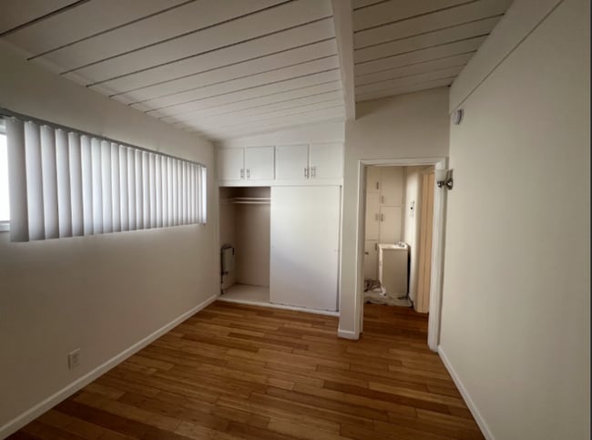 Photo - 11842 Venice Blvd. Unidad G