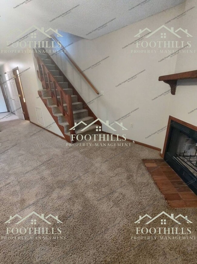 Photo - 4406 Lexington Way