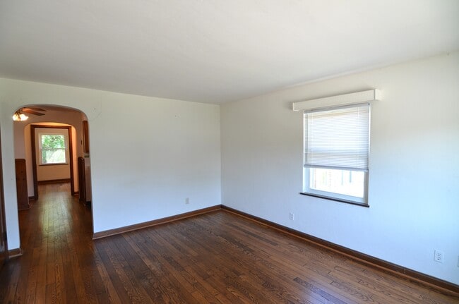 Photo - 2553 Williams Ave Unit 3