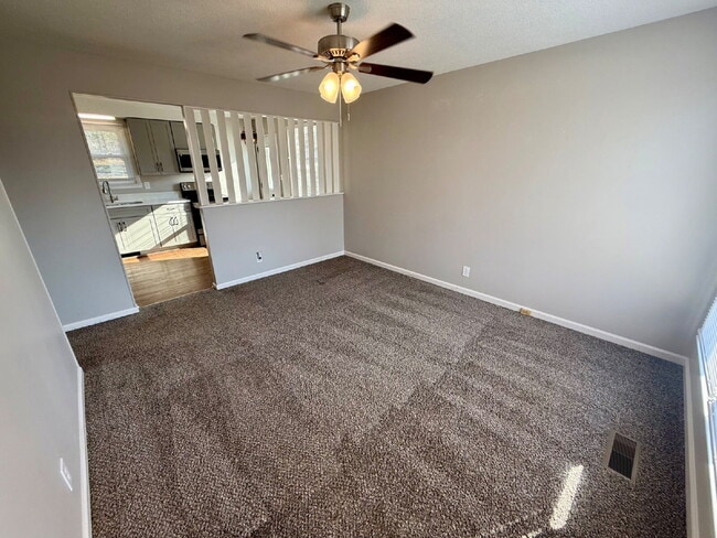 Photo - 1322 Shady Lawn Dr