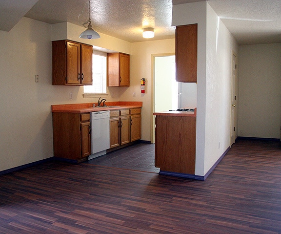 Photo - 2531 Candelaria Rd NW Apartments Unit J