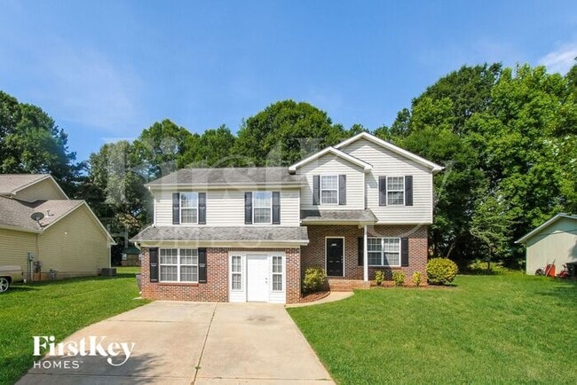 Photo - 714 Berkshire Dr House