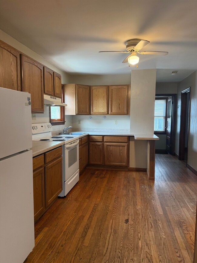 Photo - 301 N Beaumont Rd