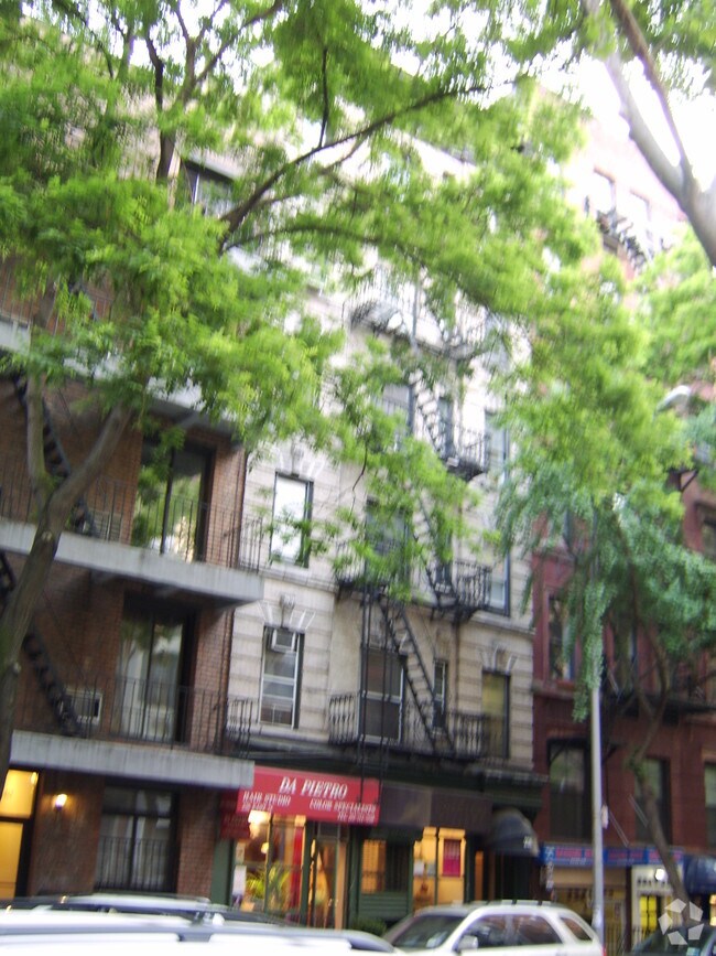 Photo - 236-238 E 78th St