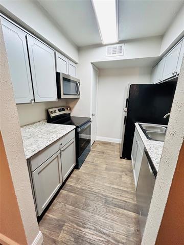 Photo - 2211 S Vernon Ave Unidad 218