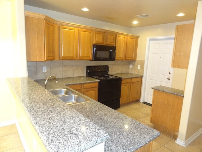 Photo - 1554 Stone Vlg Dr