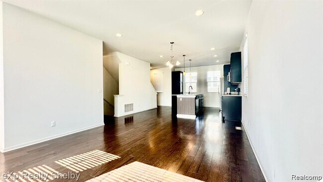 Photo - 1071 N Sherman Dr Unit A