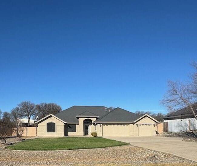 Photo - Beautiful 4 Bedroom in Cottonwood
