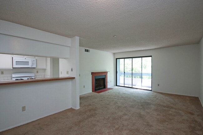 Photo - 355 S Marengo Ave Unidad 304