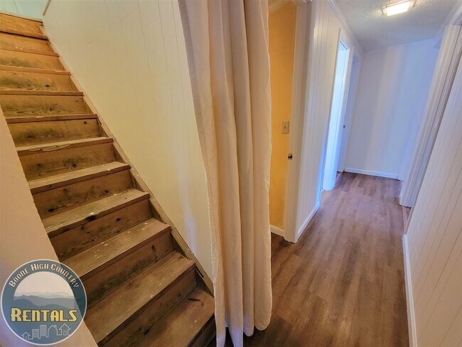 Photo - 316 Carl Giles Rd Unidad 316 Carl Giles Road-Lower