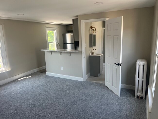 Photo - 31 N Main St Unidad Apt4