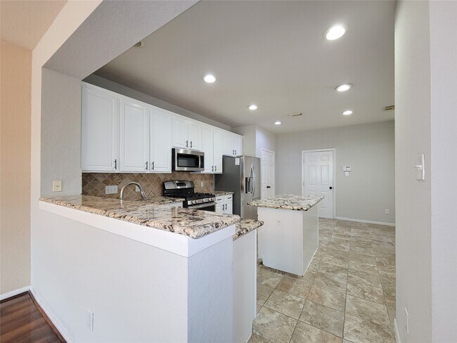 Photo - 2015 Grand Terrace