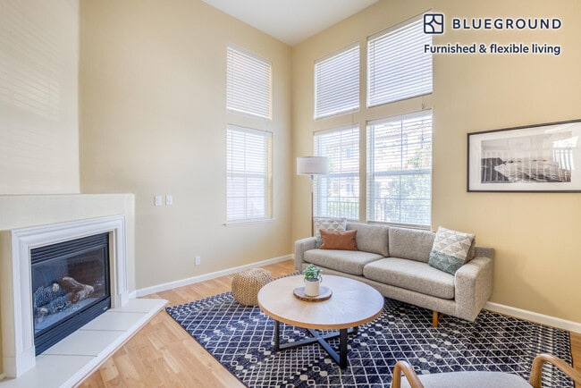 Building Photo - 3115 Tuscolana Way Rental
