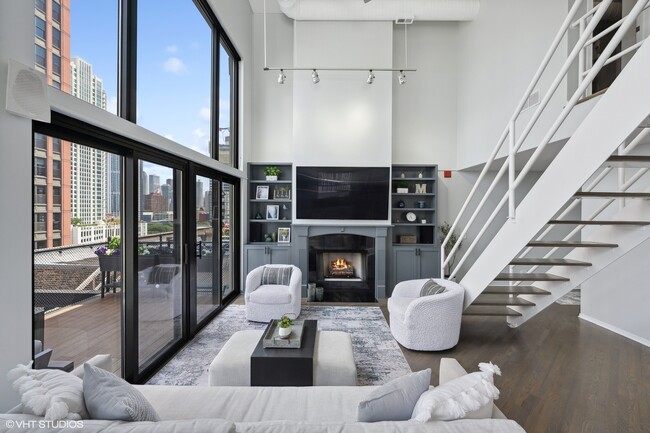 Photo - 616 W Fulton St Unit 708