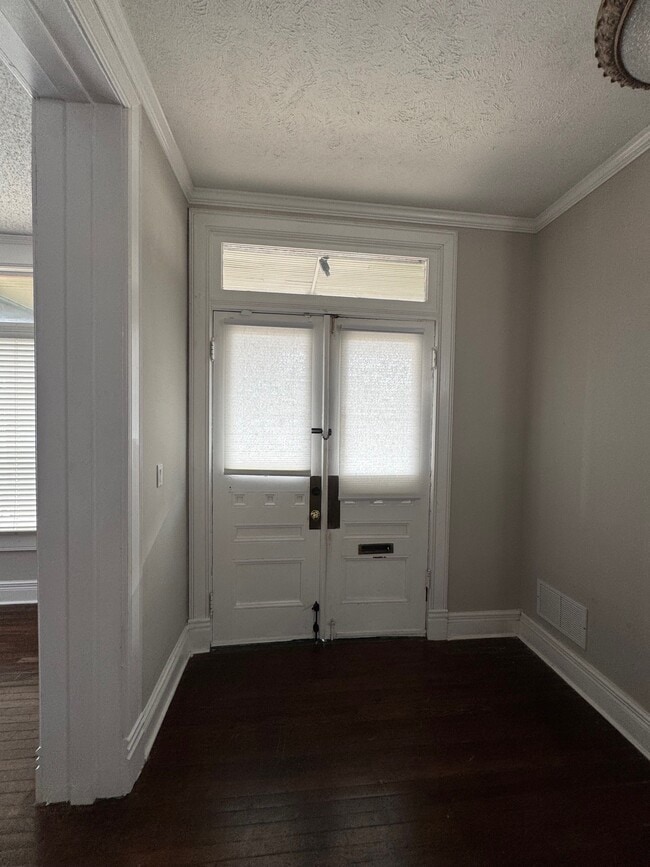 Photo - 506 Washington Ave Unit A