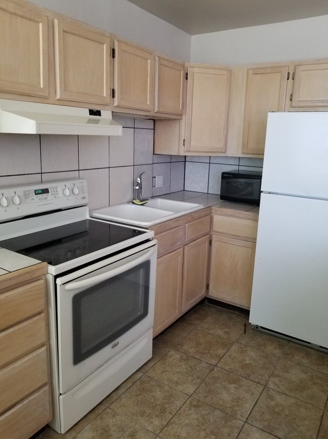 Apt 311