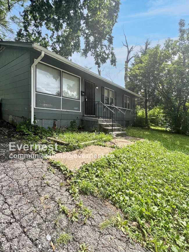 Building Photo - 7401 E 49th St Rental