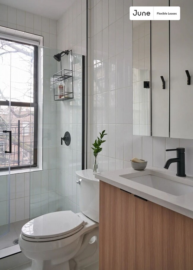 Photo - Exquisite ROOM at The Brower House Unit 6