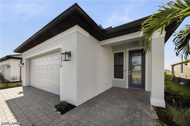 Photo - 19226 Hinkley Dr