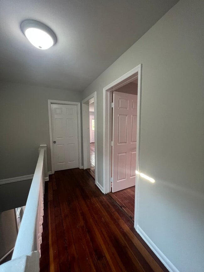 Photo - Charming Historic Duplex In the Heart if Savannah's Historic District