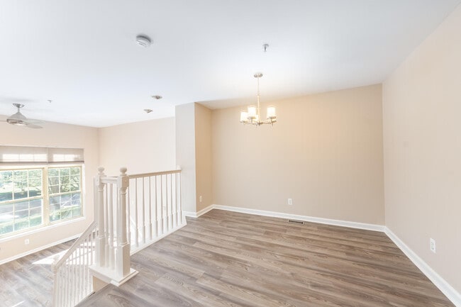 Photo - 695 River Park Village Blvd