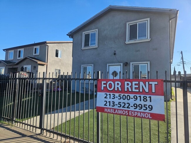 Building Photo - MULTI-FAMILY HOUSE Unit 112(222B)