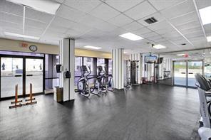 Photo - 2750 NE 183rd St