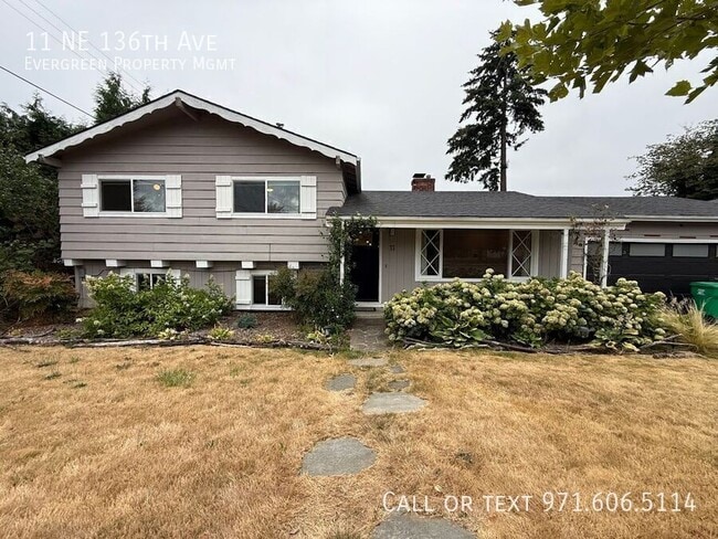 Building Photo - 11 NE 136th Ave