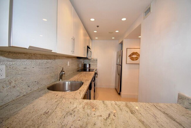100 Lincoln Rd Unit 1507