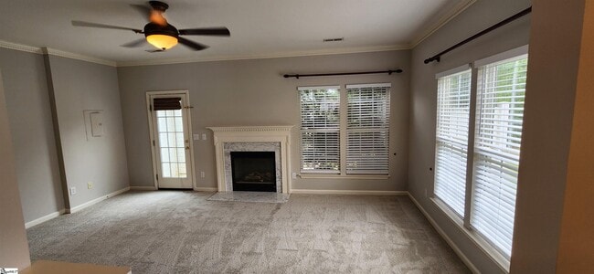 Photo - 32 Spring Crossing Cir