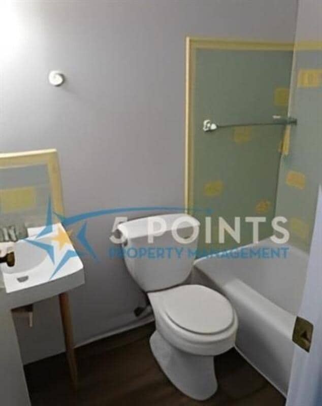 Photo - 1174 Chandler Ave