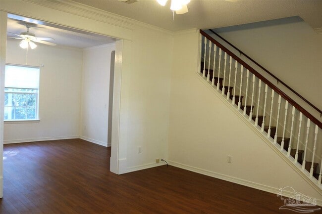 Photo - 5726 Fair Oak Ln